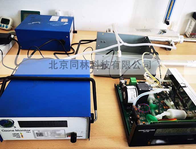 美國(guó)2B 106-L臭氧檢測(cè)儀與美國(guó)ECO UV-100的區(qū)別